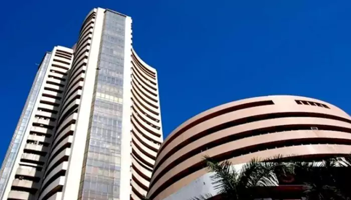 Markets Open Cautiously Today: Why Oil Prices Matter More Than Stock Tips Right Now?